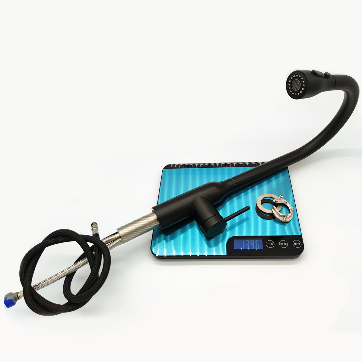 304 Stainless Steel Hot And Cold Water Flexible Hose For Kitchen Faucet With Pull-Down Kitchen Faucet Black